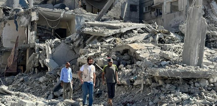 – Förstörelsen i de norra och östra delarna av Gaza stad är enorm, rapporterar Maher Alabed, senior samordnare för NRC:s skyddsinsatser. Foto: Maher Alabed/NRC