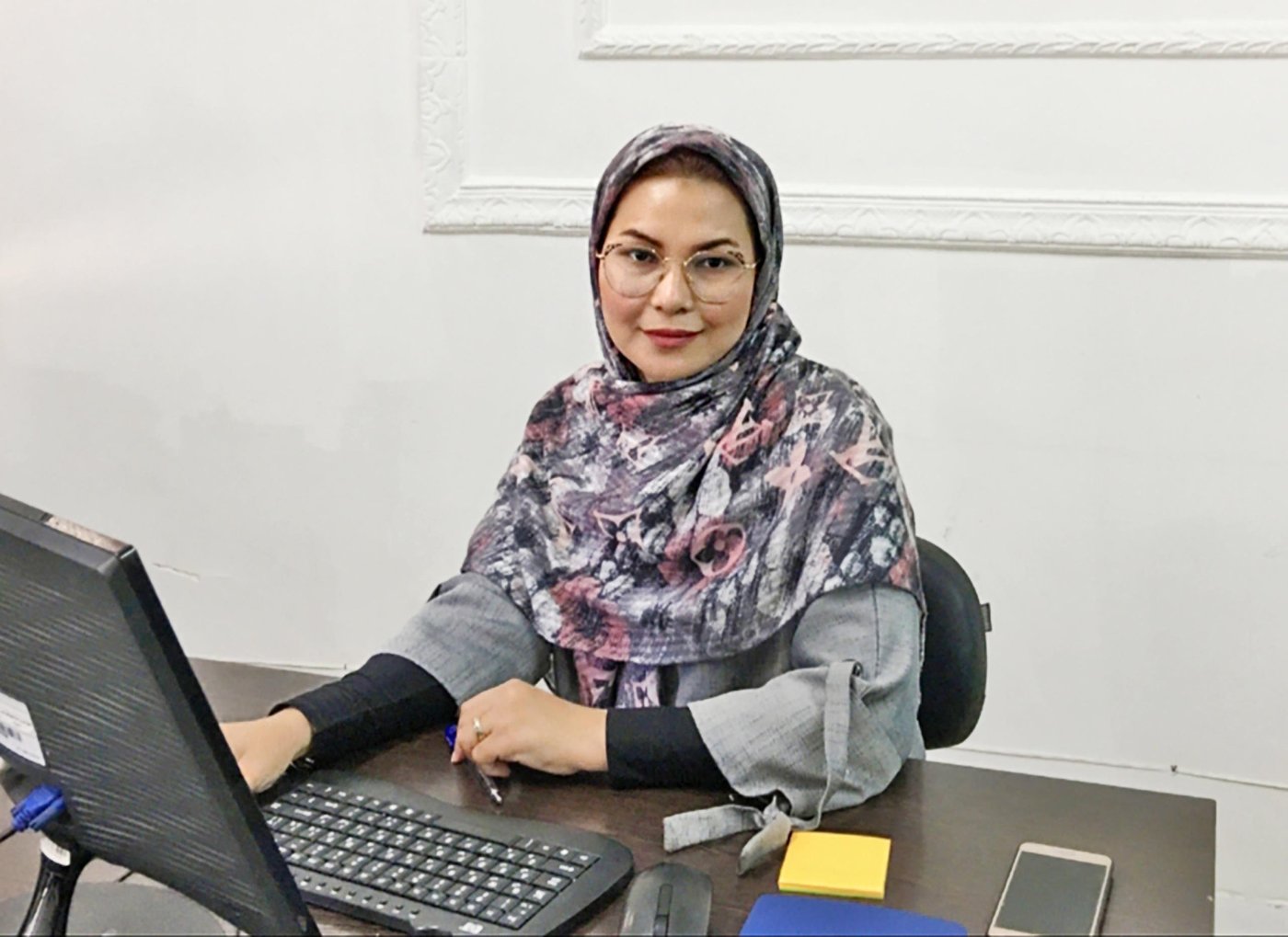 - “What was very interesting to me was that a big organisation like NRC is so well-regulated and so hard-working and persevering in trying to relieve a pain for the refugee community and it makes me feel very good to be collaborating,” says Zahra N (front centre), who is interested in entrepreneurship and job creation and livelihoods in particular, and would like to create jobs to help people.
Photo: SRS