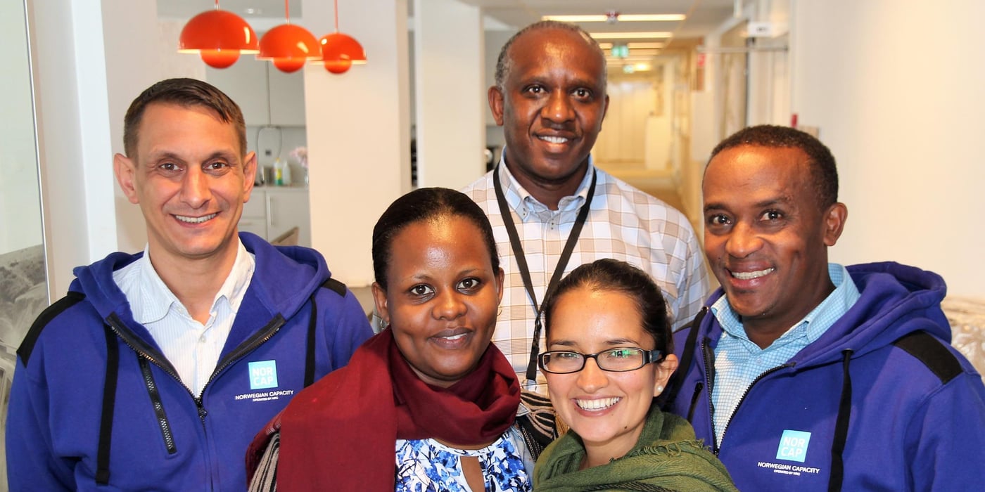 First experts with the Lake Chad Basin project. From left: Slim Bacha, Eliane Uwera Bukuzagara , Karolina Olofsson and Janvier Ntalindwa. Back: Felix Muhigana, NORCAP Project Manager. (Photo: Ingrid Prestetun/NORCAP)