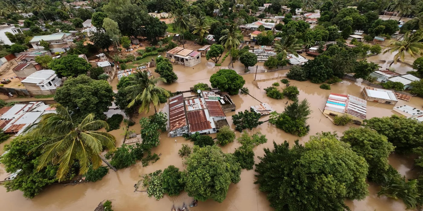 Arial view of a village inundated with flood water. (Photo; UNICEF/Guy Taylor)