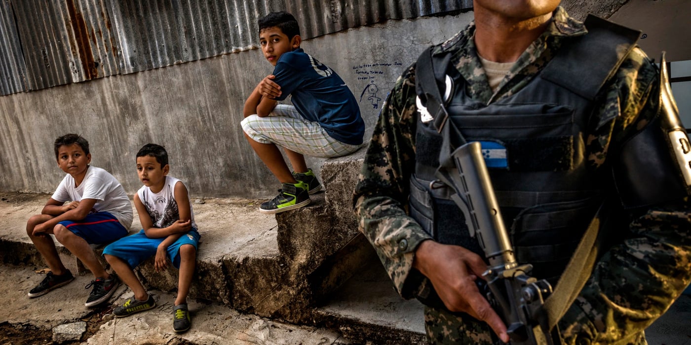 Tegucigalpa. The neighborhood (Villa Cristiana) is controlled by the Mara 13. The armed group does not allow access to the school of children living in the contiguous neighbourhood, as a measure of control. Photo: European Union/ECHO/A. Aragon 2016
