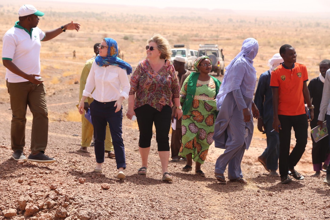 Benedicte Giæver and Mina Weydahl in Niger