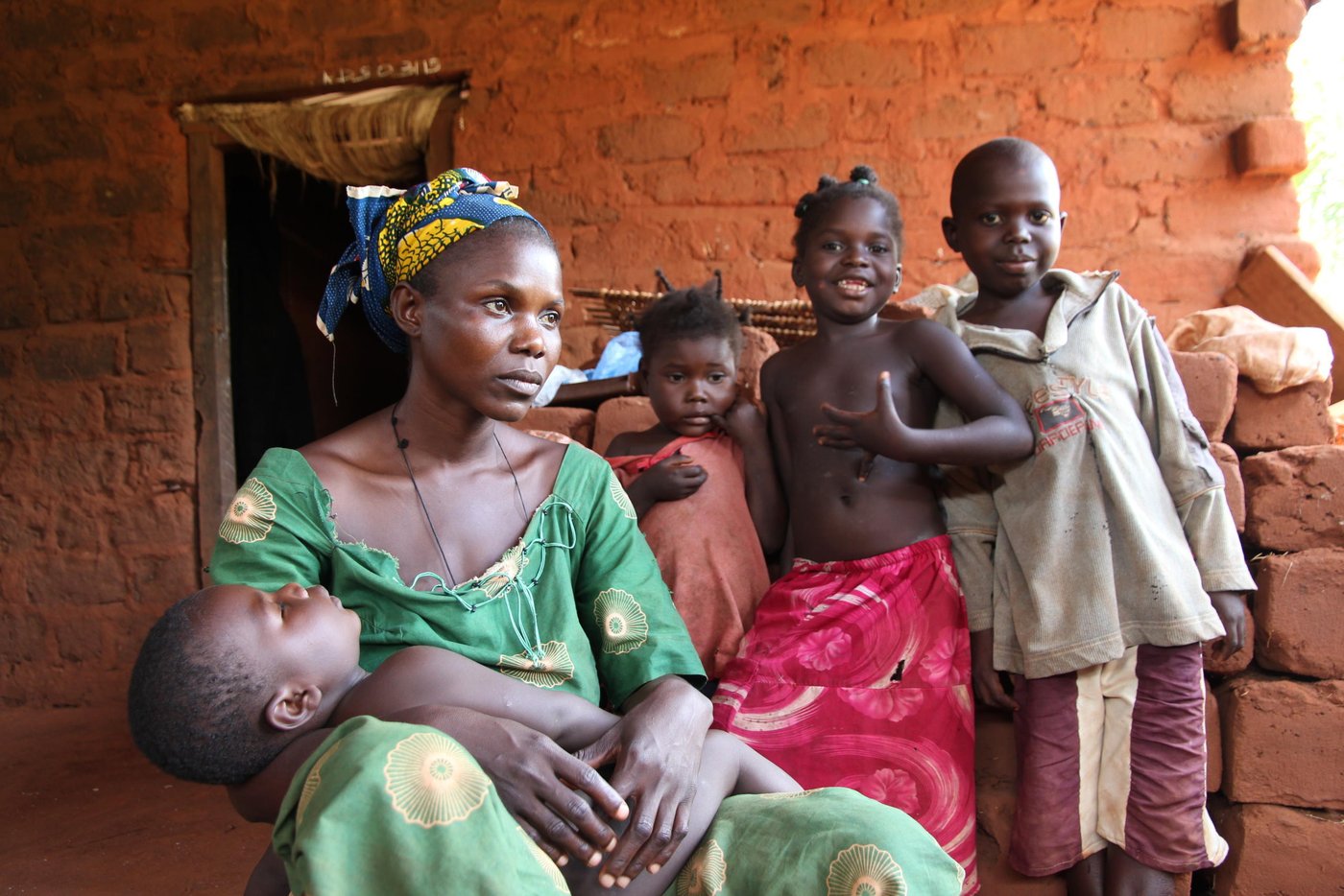 27 years old Marieblanche has four children; the daughters Laurène at 8 and three years old Therenia. Her two sons are Artikson at 9, and 14 months old Valdest.
Food situation is critical, so she is glad that she still can breast feed the youngest one.
(Several pictures and more information about Marieblanche). 
Photos NRC / Ingrid Prestetun