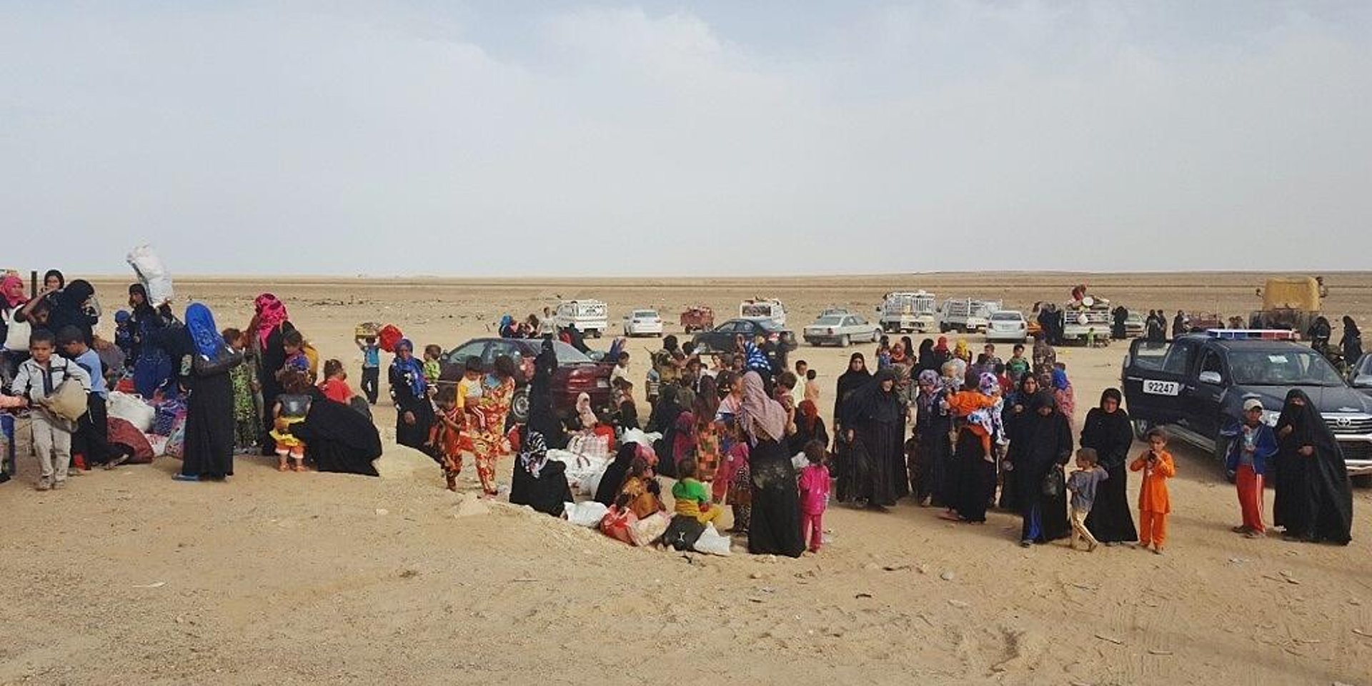 These newly displaced families from Al Therthar has just arrived in Kilo 18 camp where NRC is present distributing IRR (Immediate response ration) kits containing emergency food. 

Photo: NRC/Dureed Sa’ady May 2016