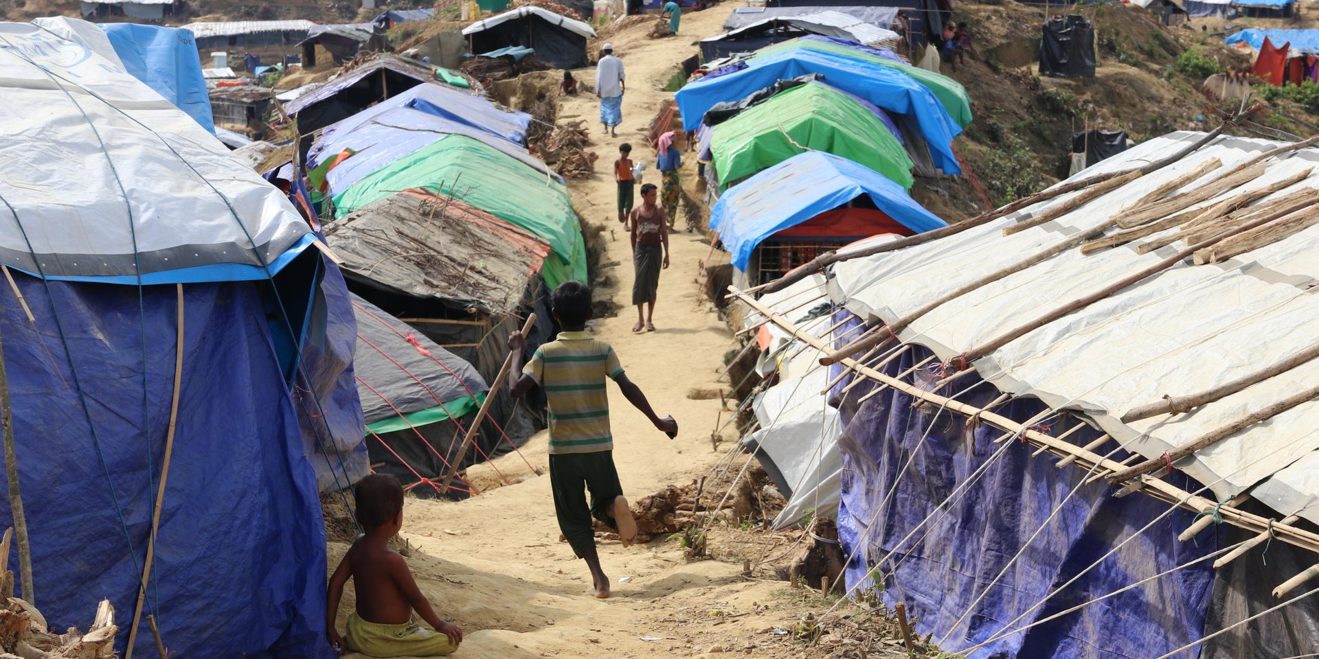 Makeshift shelters in Kutupalong camp where the majority of Rohingya refugees have settled after fleeing violence in Myanmar. (Photo: Ingrid Prestetun/NRC) 
