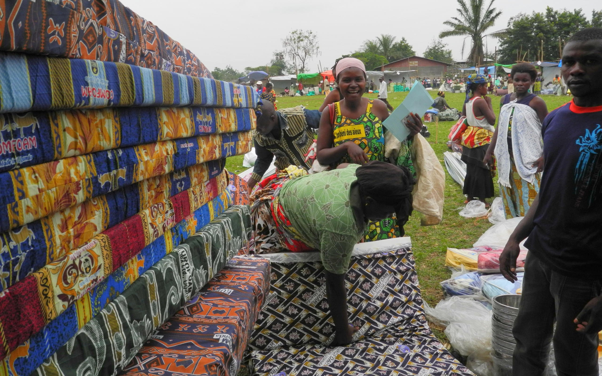 Cash assistance provides lifeline for displaced families | NRC