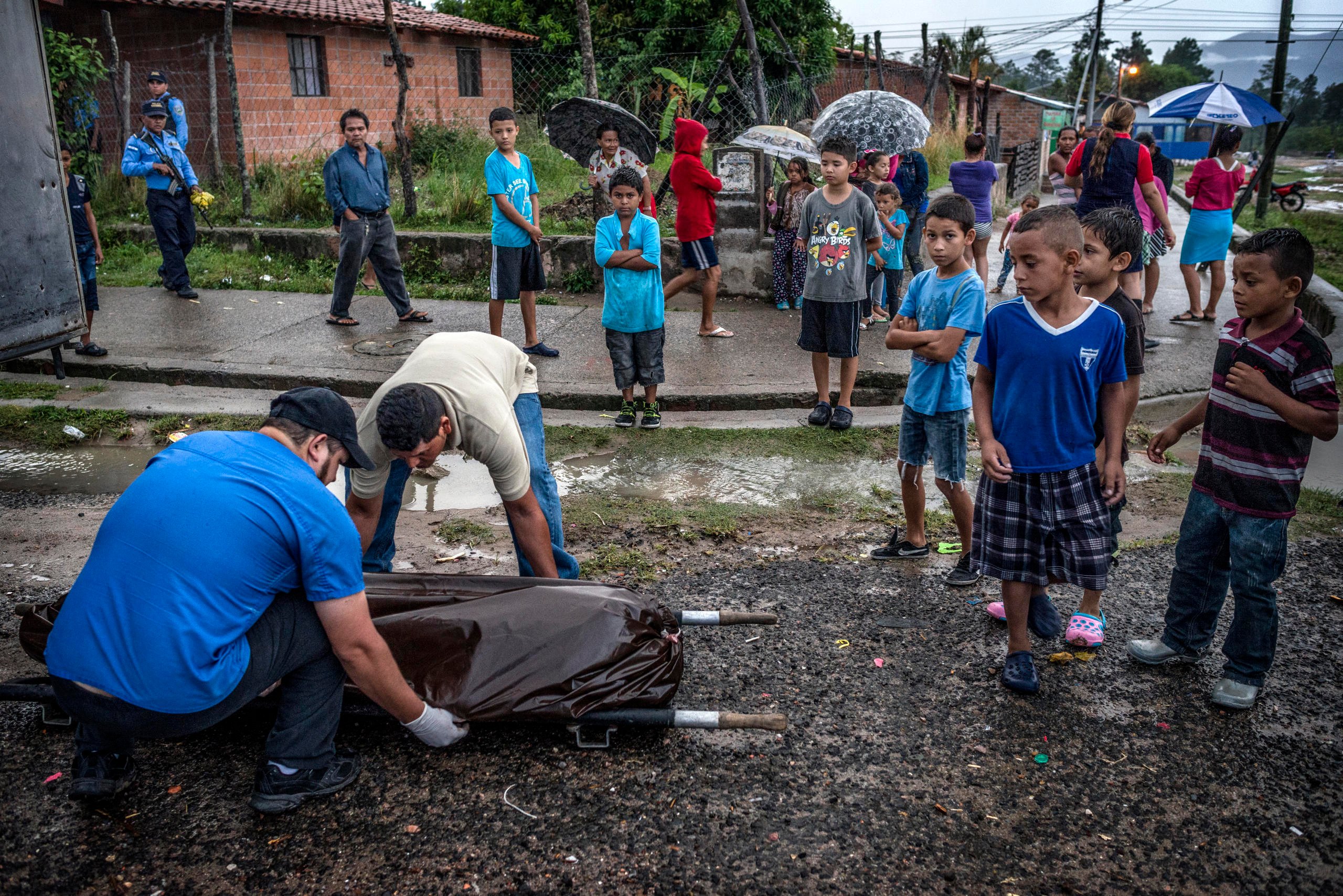 San Pedro Sula (Chamelecón - sector) Homicide near by the primary school.