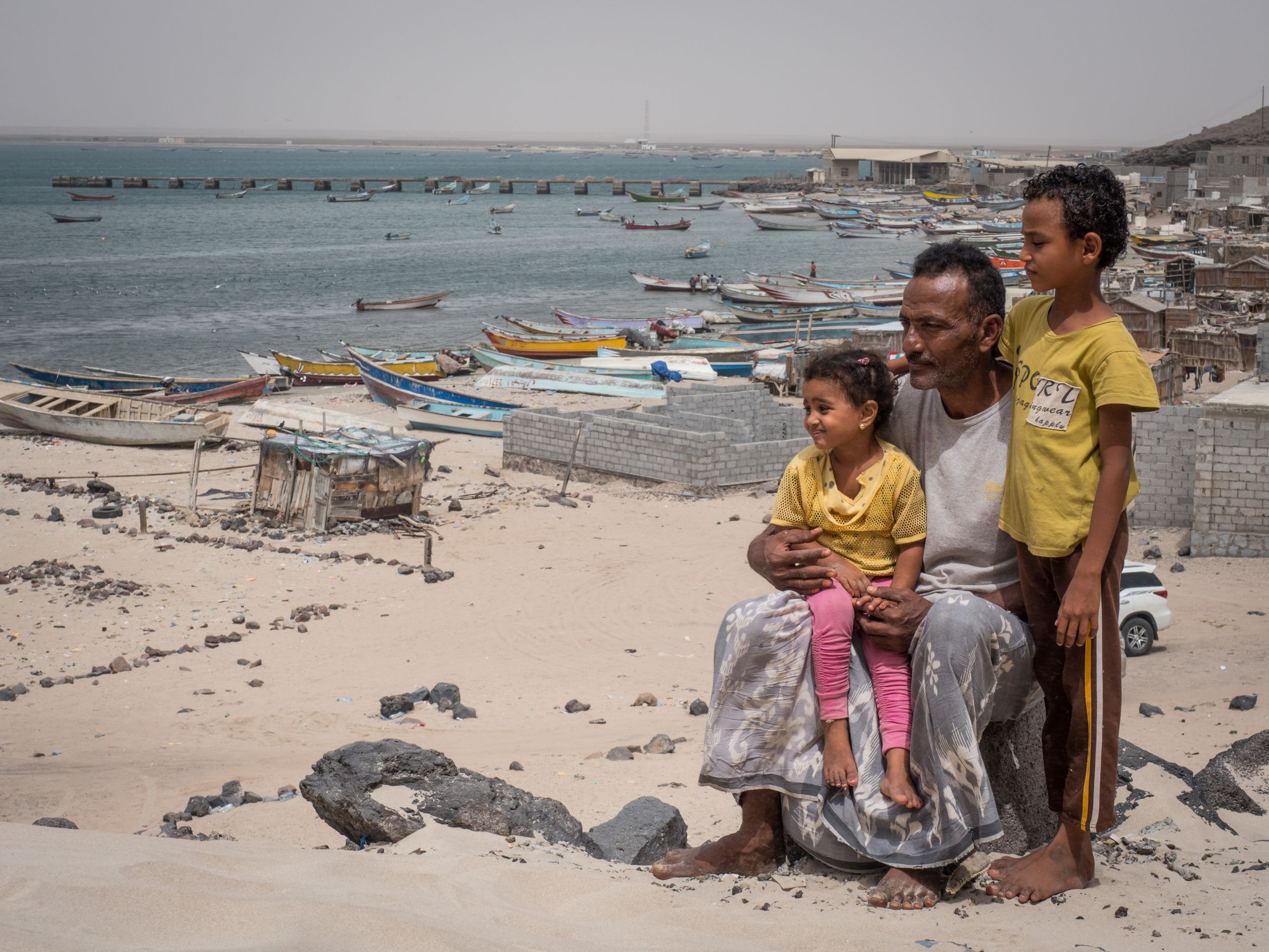 https://www.nrc.no/shorthand/stories/yemen---how-fishing-communities-are-fighting-back/assets/xE3lmRQlBj/yemen-3-2-2560x1920.jpeg